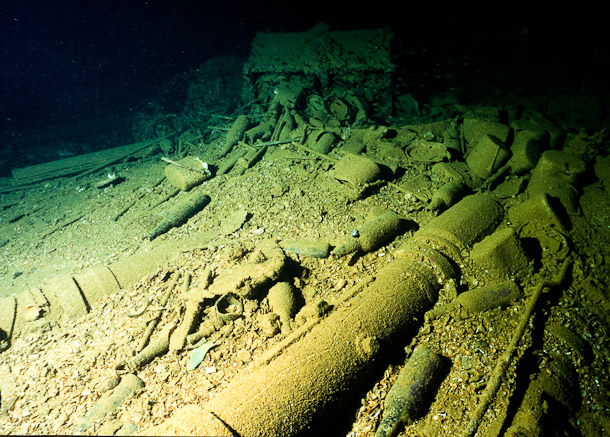 Bronze Rangefinders - Nippo Maru